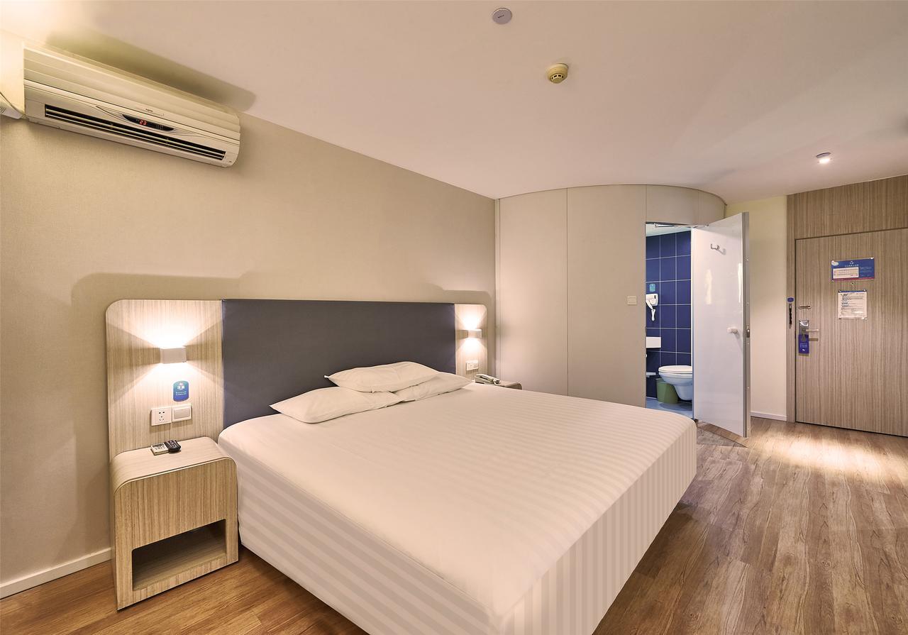 Hotel Hanting Pudong Airport Zhuqiao 2*